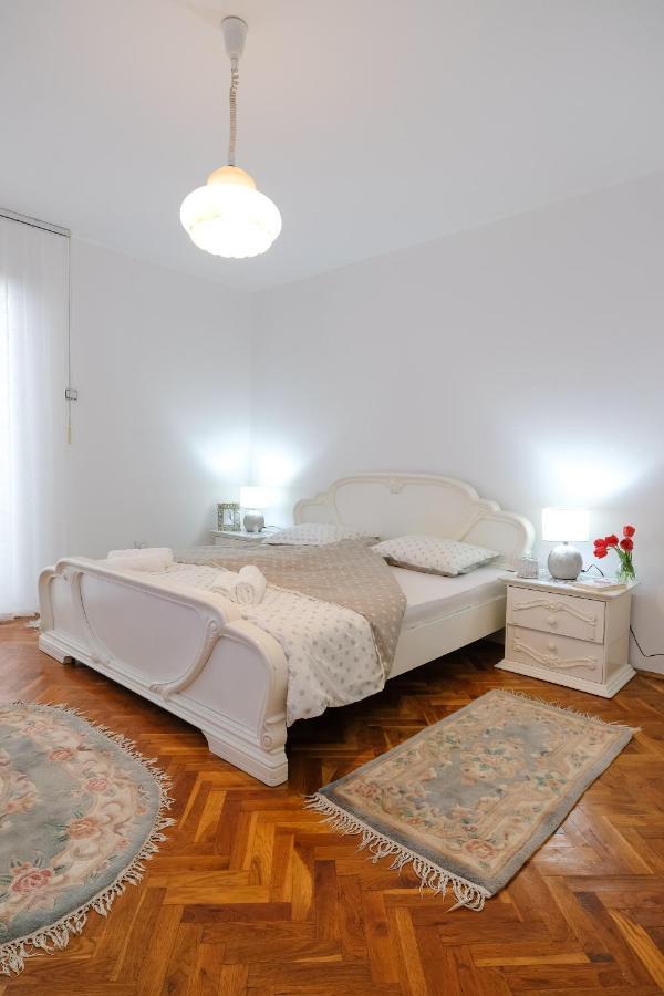 ויסוקו The Cosmic Gate Apartments מראה חיצוני תמונה