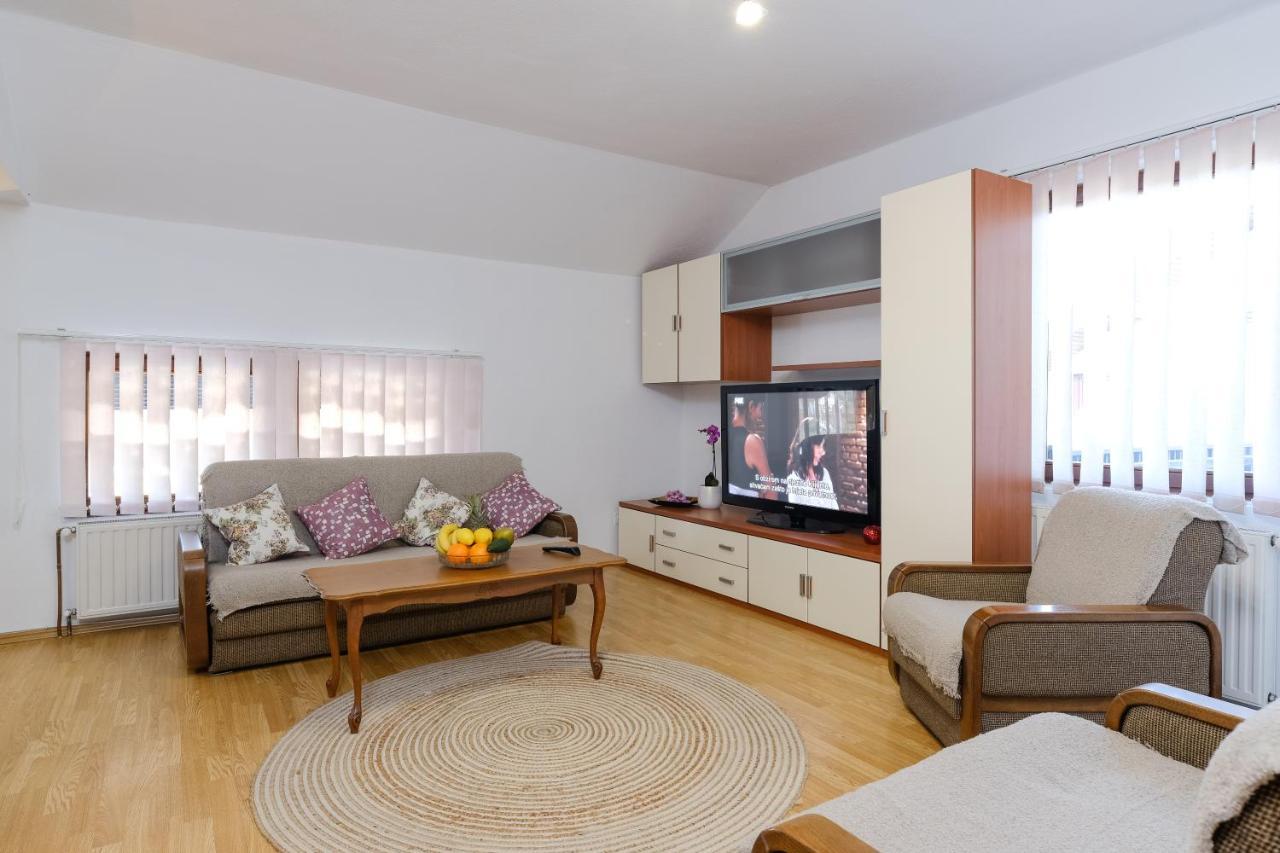 ויסוקו The Cosmic Gate Apartments מראה חיצוני תמונה
